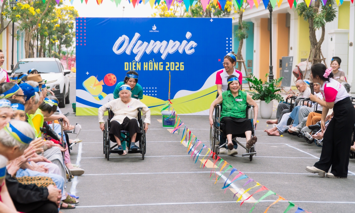 Người cao tuổi tham gia hoạt động tại Diên Hồng