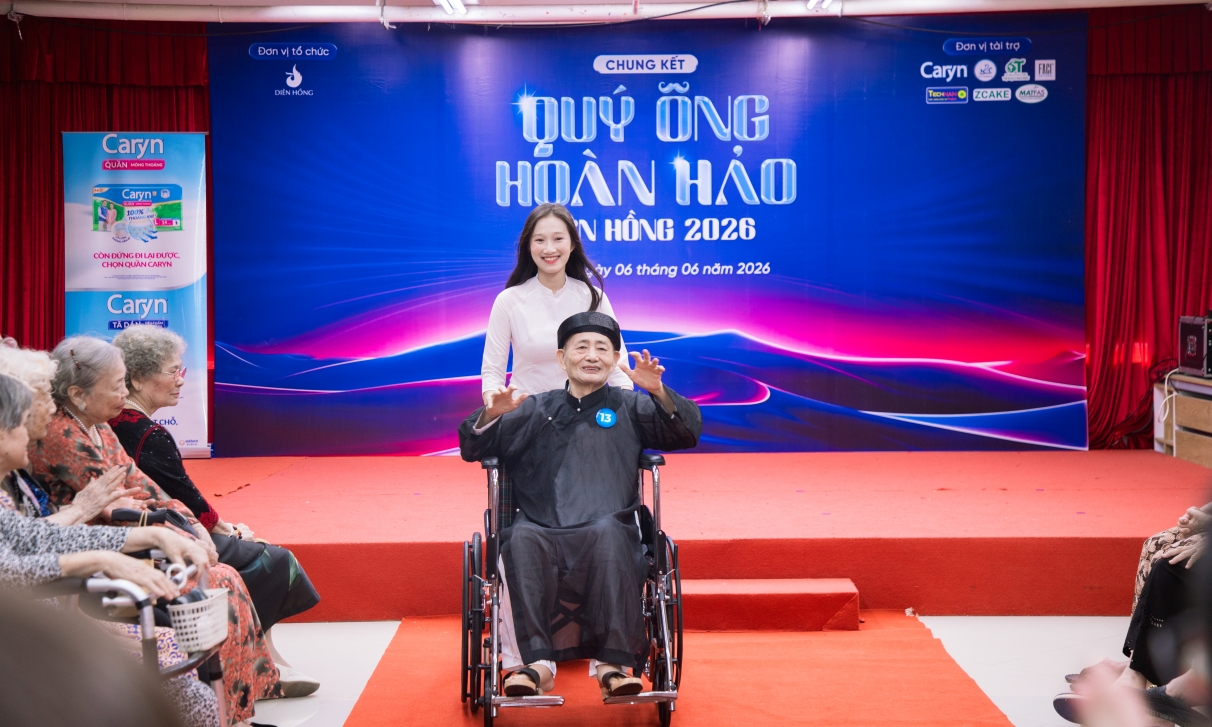 Phần thi trang phục nghề nghiệp xưa