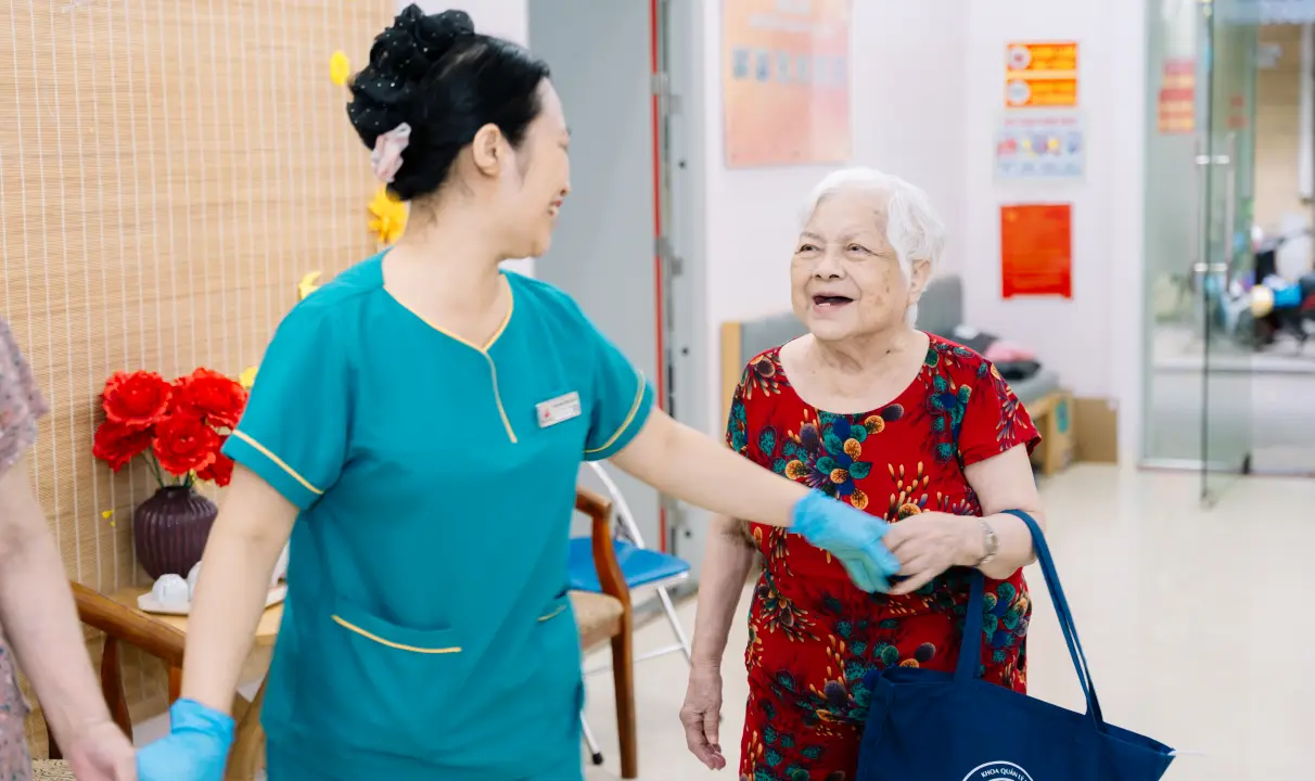 Khám sức khỏe định kỳ cho người cao tuổi
