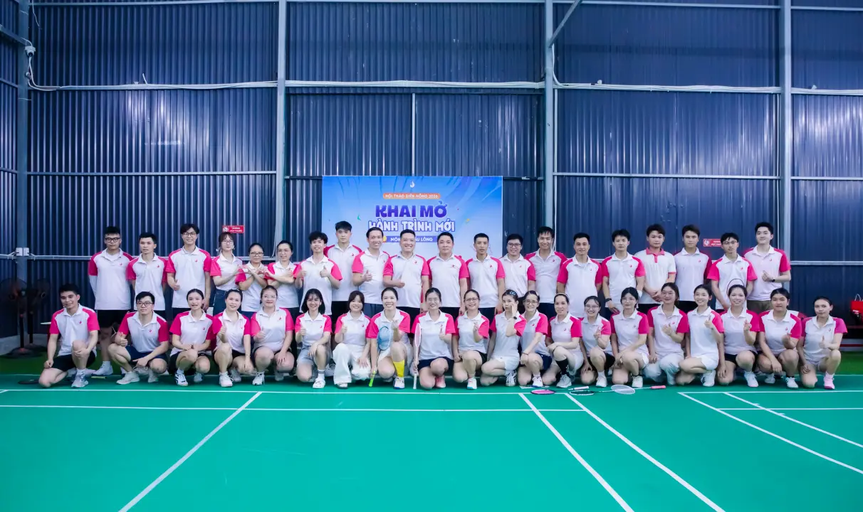 Giải cầu lông quy tụ rất nhiều nhân viên trên toàn hệ thống 10 cơ sở tham gia