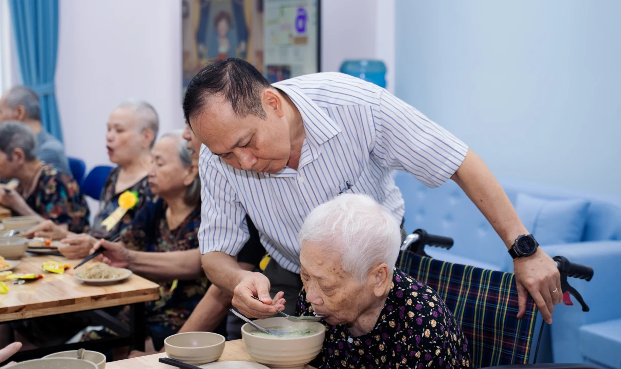 Sự gắn kết giữa người cao tuổi và gia đình
