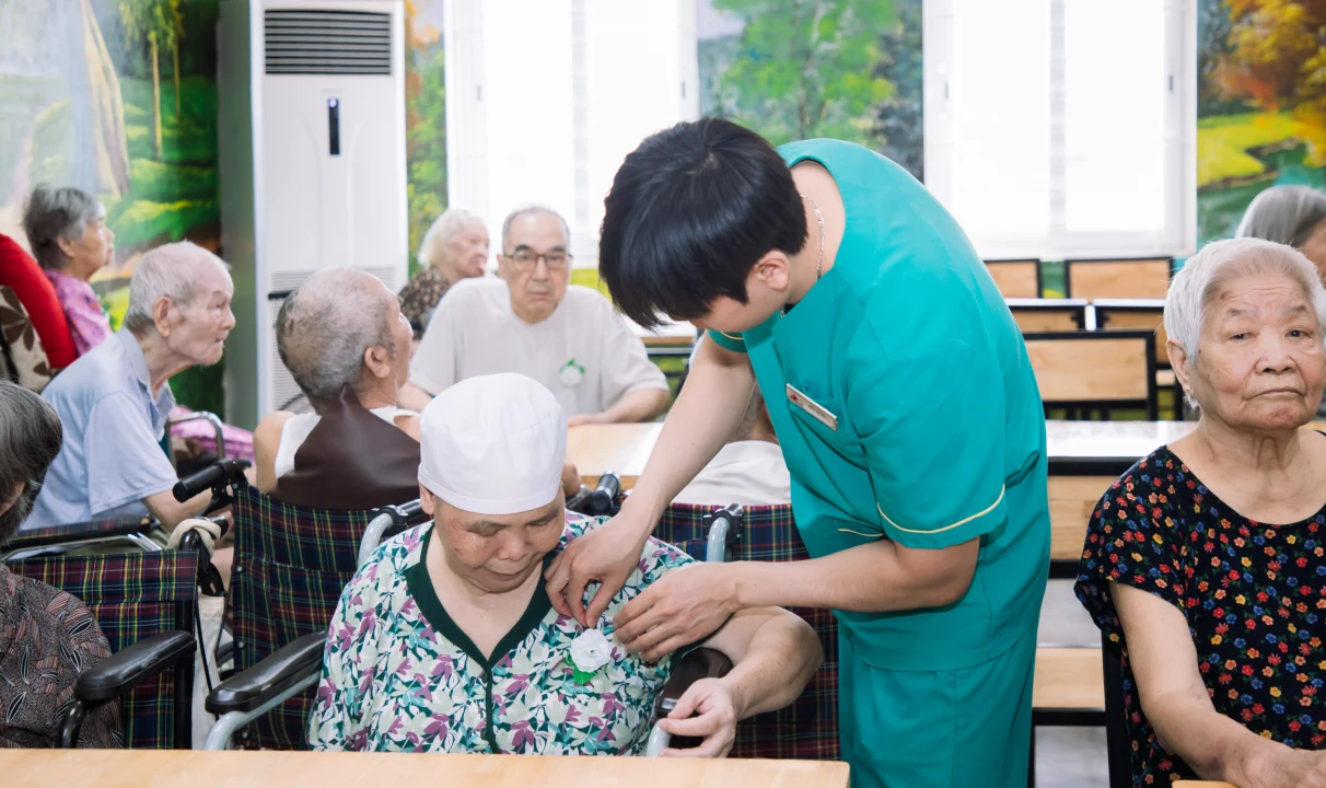 Vu Lan tại viện dưỡng lão Diên Hồng