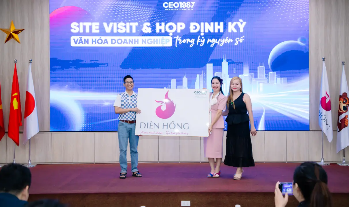 CEO1987 và Diên Hồng giao lưu kết nối sau chương trình