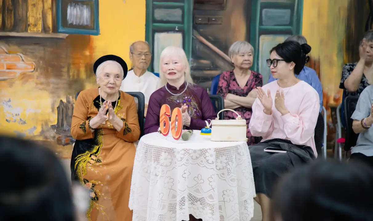 Thập niên 60 - Người cao tuổi tìm hiểu nét đẹp lễ hội Đền Gióng